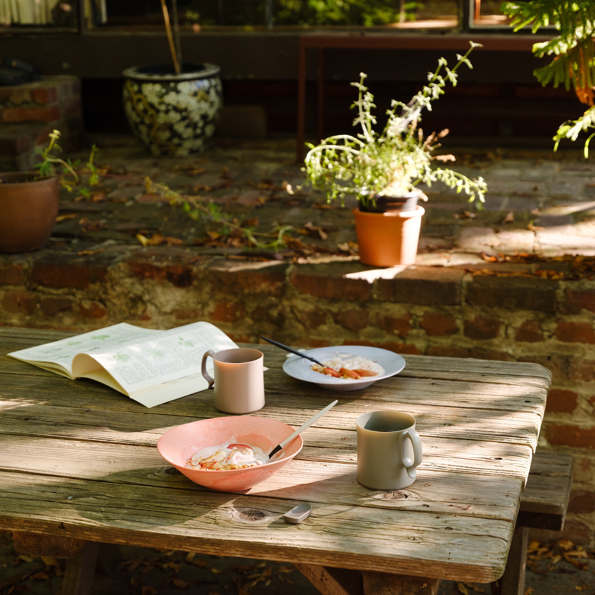 Japanese Gifts by Look | Homeware & Tableware - SF76