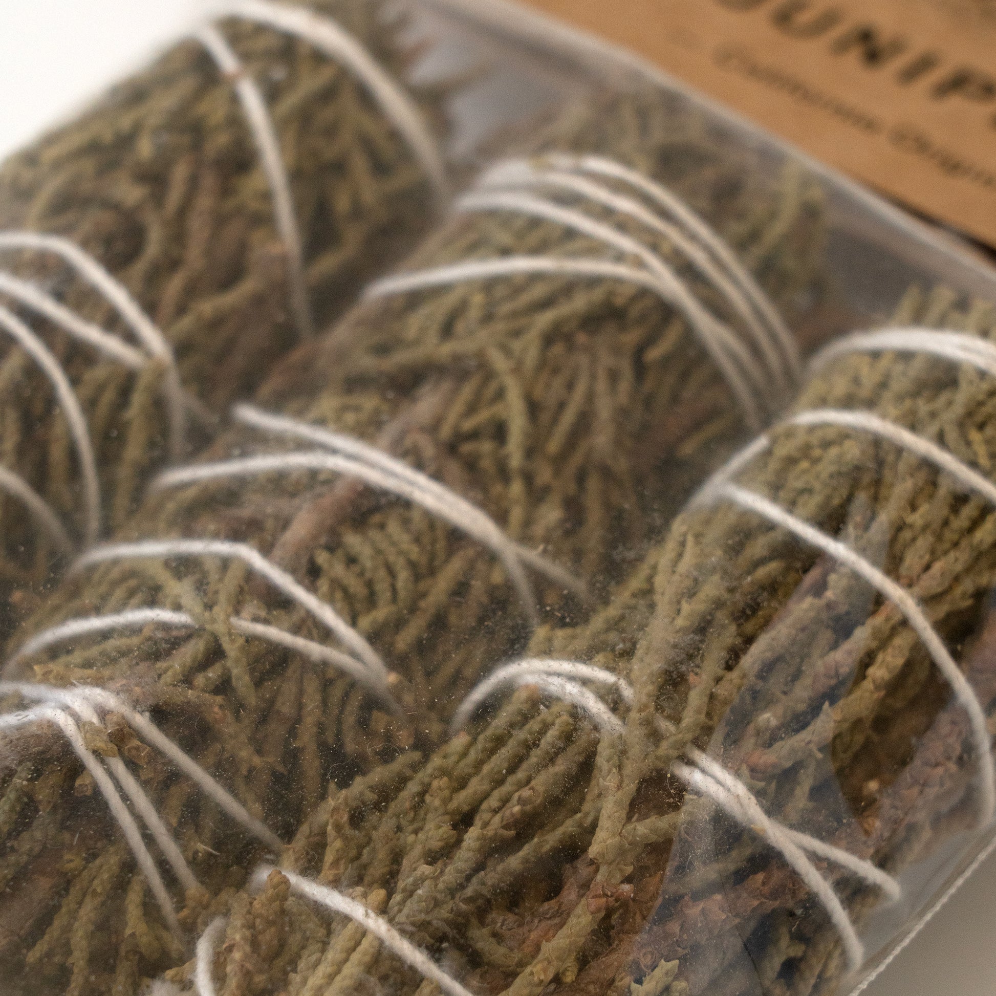 Nippon Kodo H&E Smudge Sticks - Juniper (3pc)