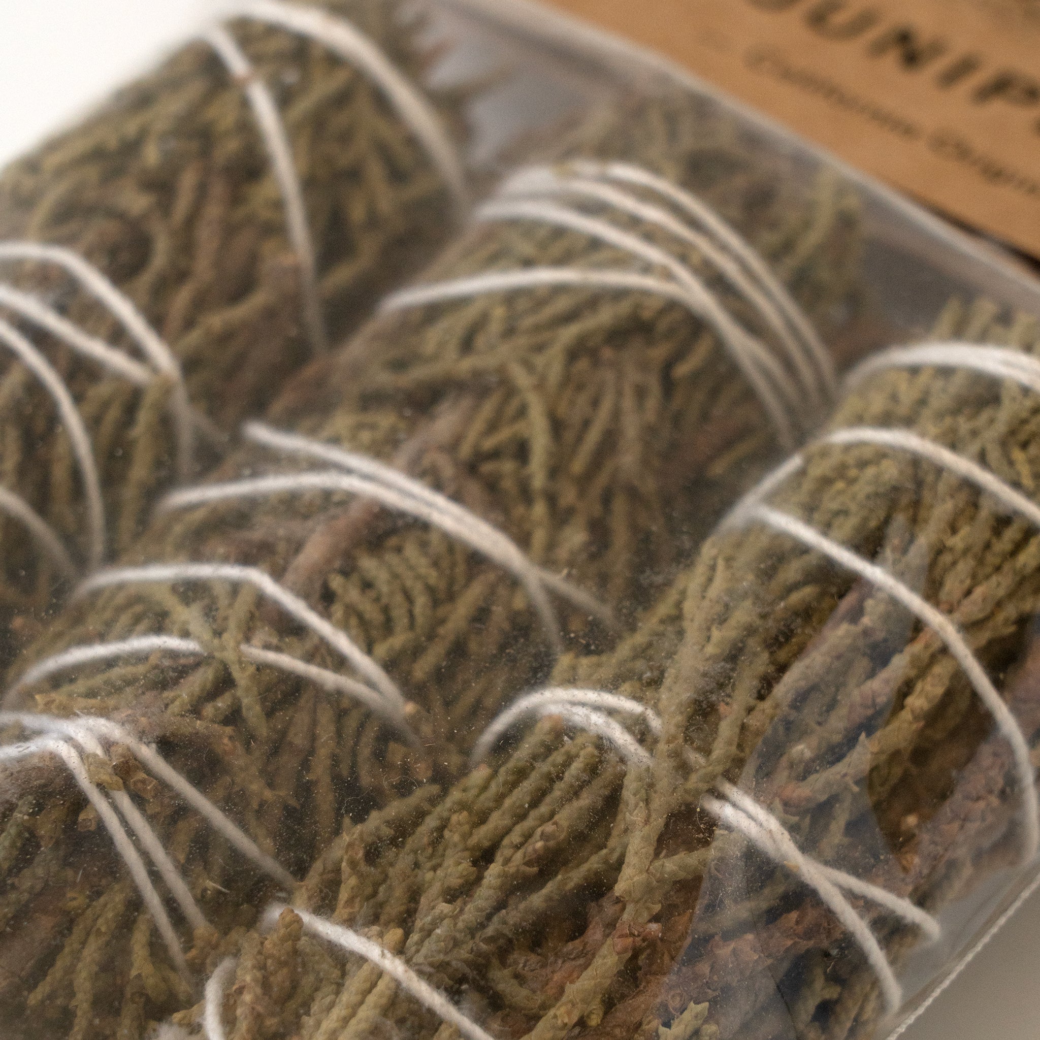 Nippon Kodo H&E Smudge Sticks - Juniper (3pc)