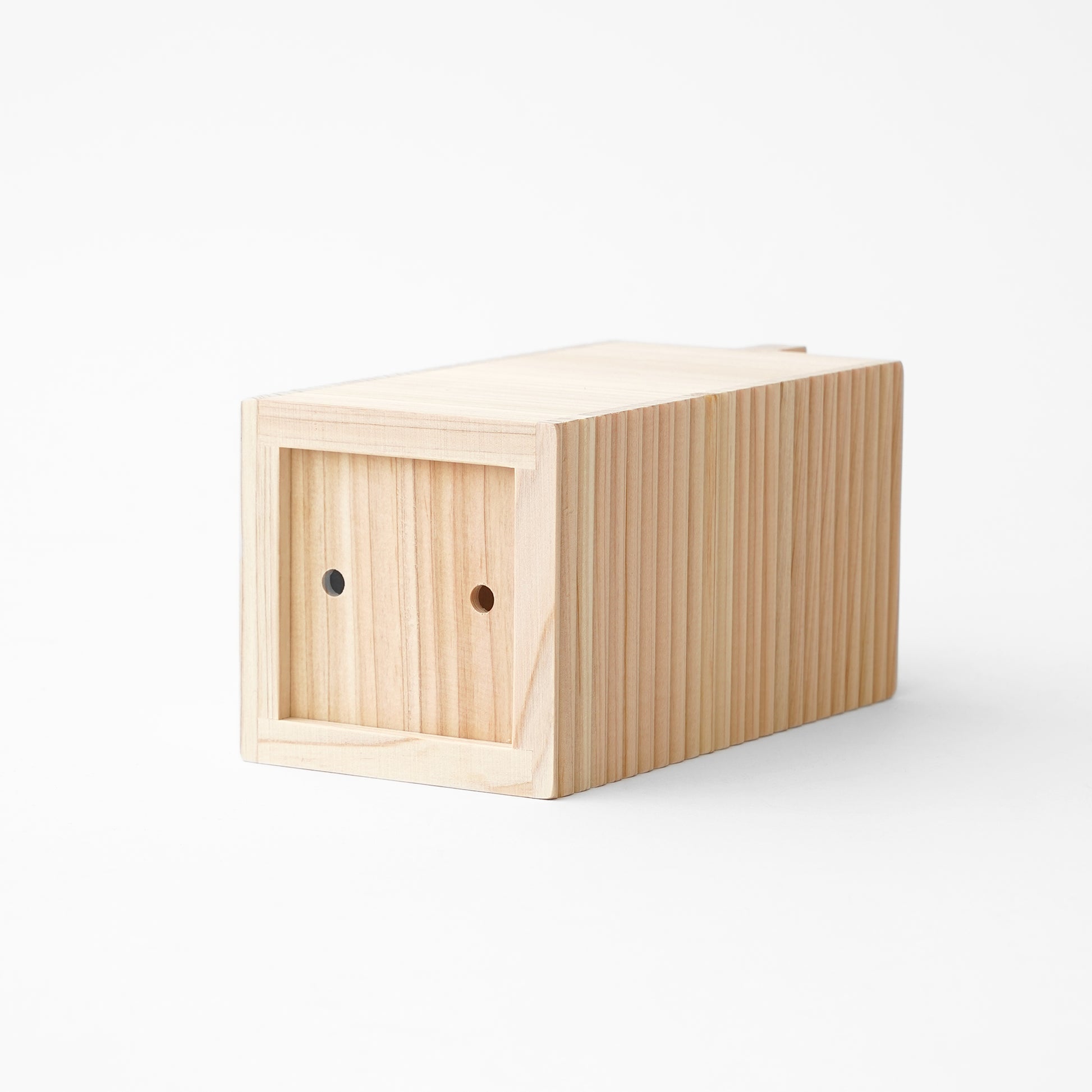 Tosaryu Hinoki Toothbrush Stand detail image 2, Japanese homeware and gifts at SF76