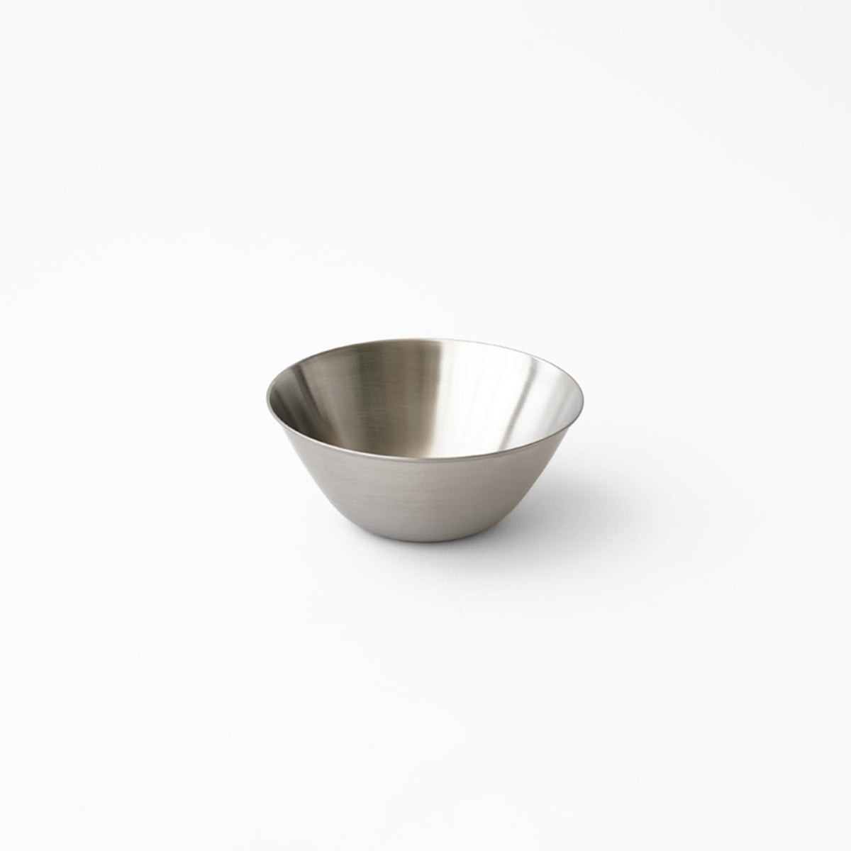 Sori Yanagi stainless steel bowl, 7.3-inch size, viewed from above the rim