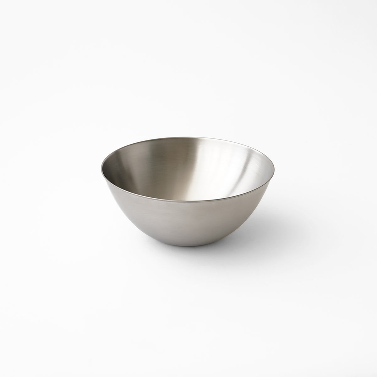 Sori Yanagi stainless steel bowl, 10.8-inch size, showing the wide rim and interior