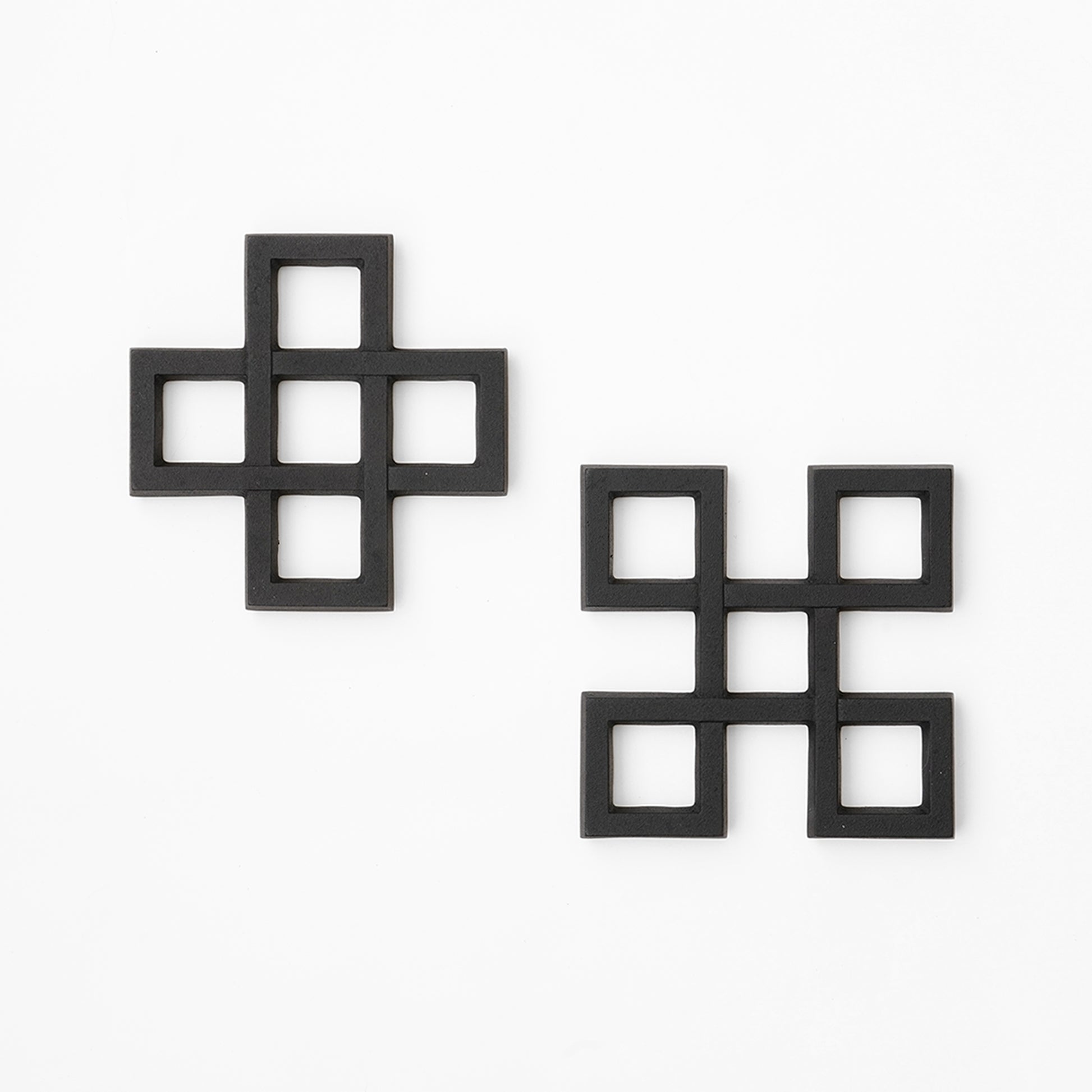 Kamasada Cast Iron Trivet