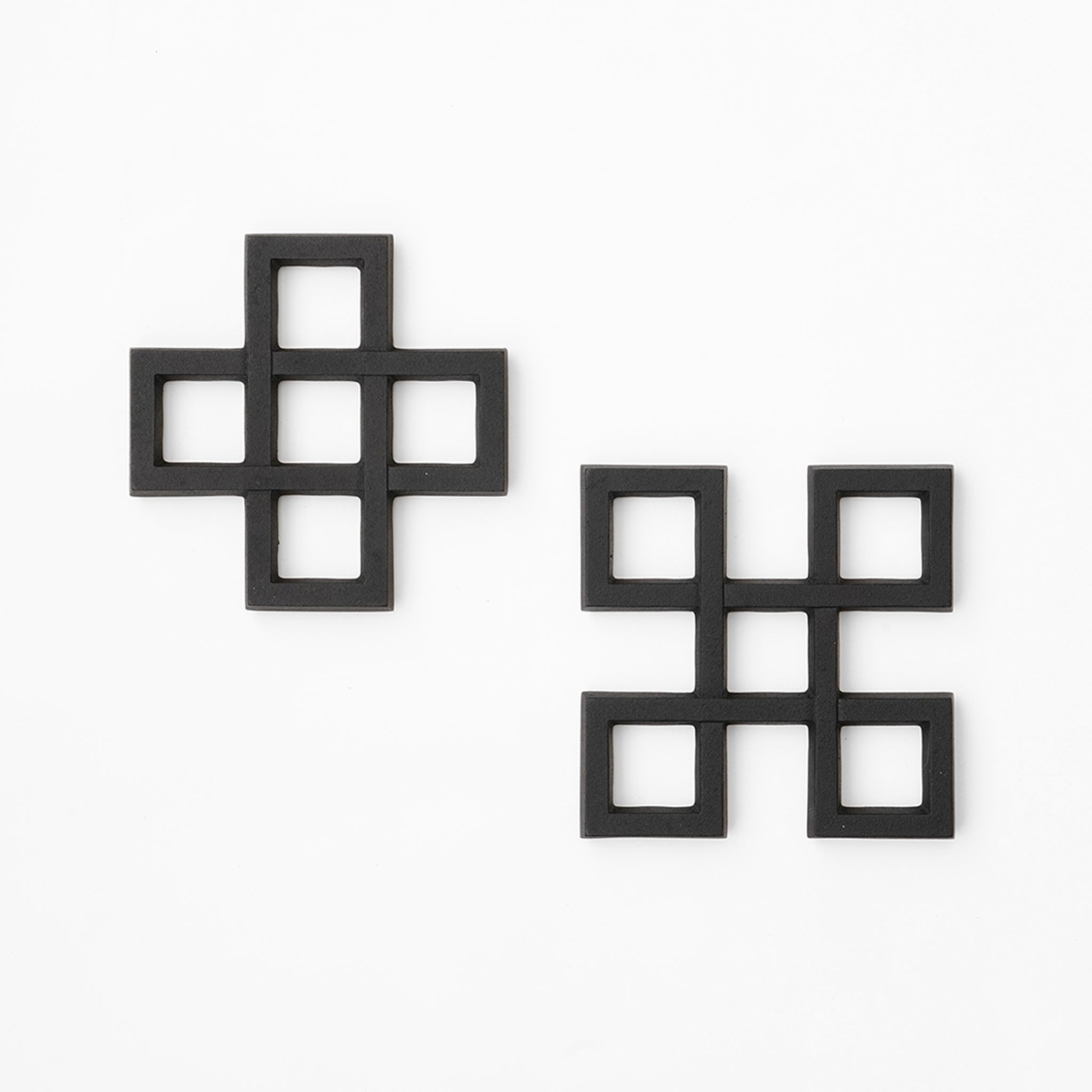 Kamasada Cast Iron Trivet