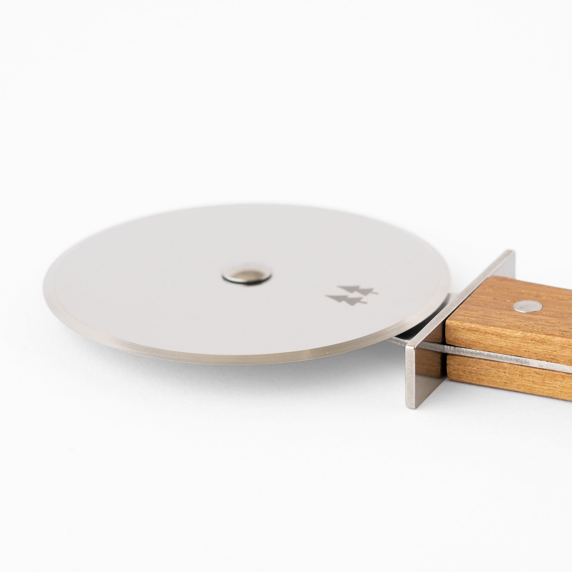 Shizu Hamono Morinoki - Pizza Cutter detail image 2, Japanese homeware and gifts at SF76