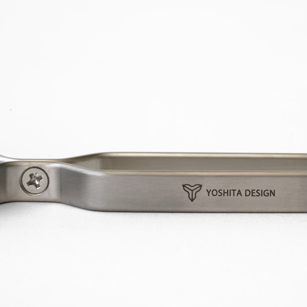 Yoshita Peeler Japanese kitchen peeler product view 3 at SF76