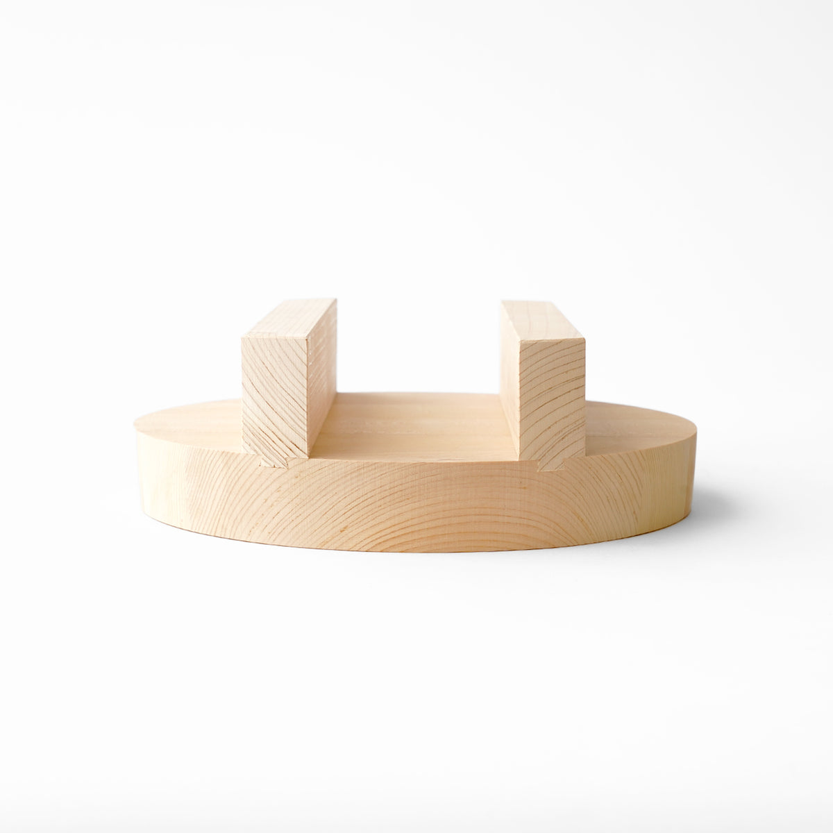 Suzuki Hagama wooden lid detail at SF76