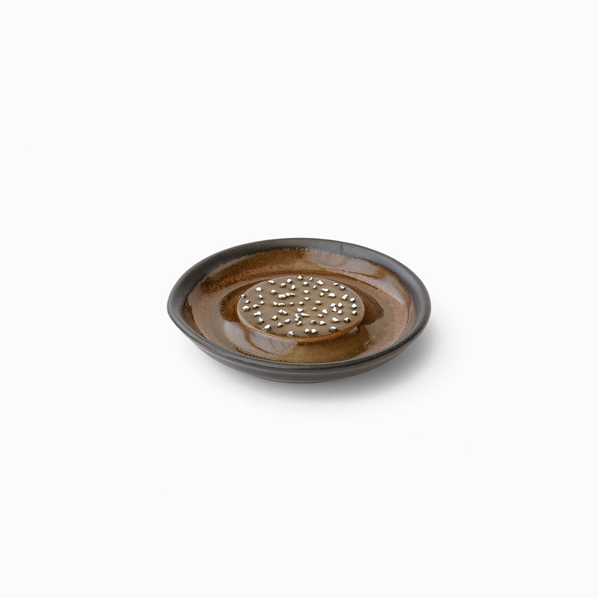 Motoshige Grater - Black detail image 3, Japanese homeware and gifts at SF76