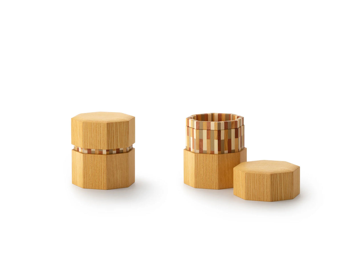 Tegami / Yosegi-lined Octagonal Tea Caddy - Flat