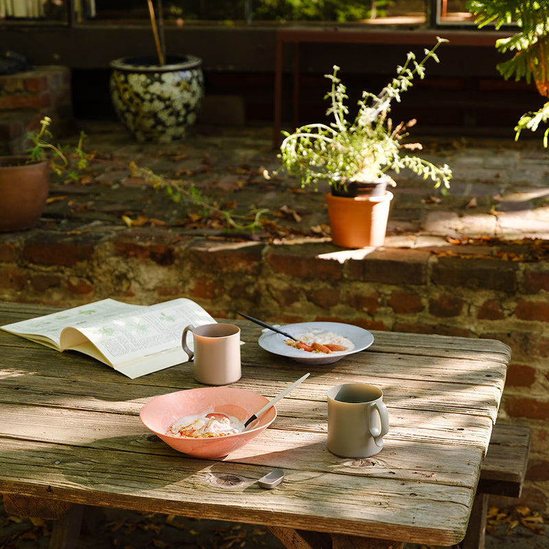 Japanese coffee, tea, and tableware selected by SF76
